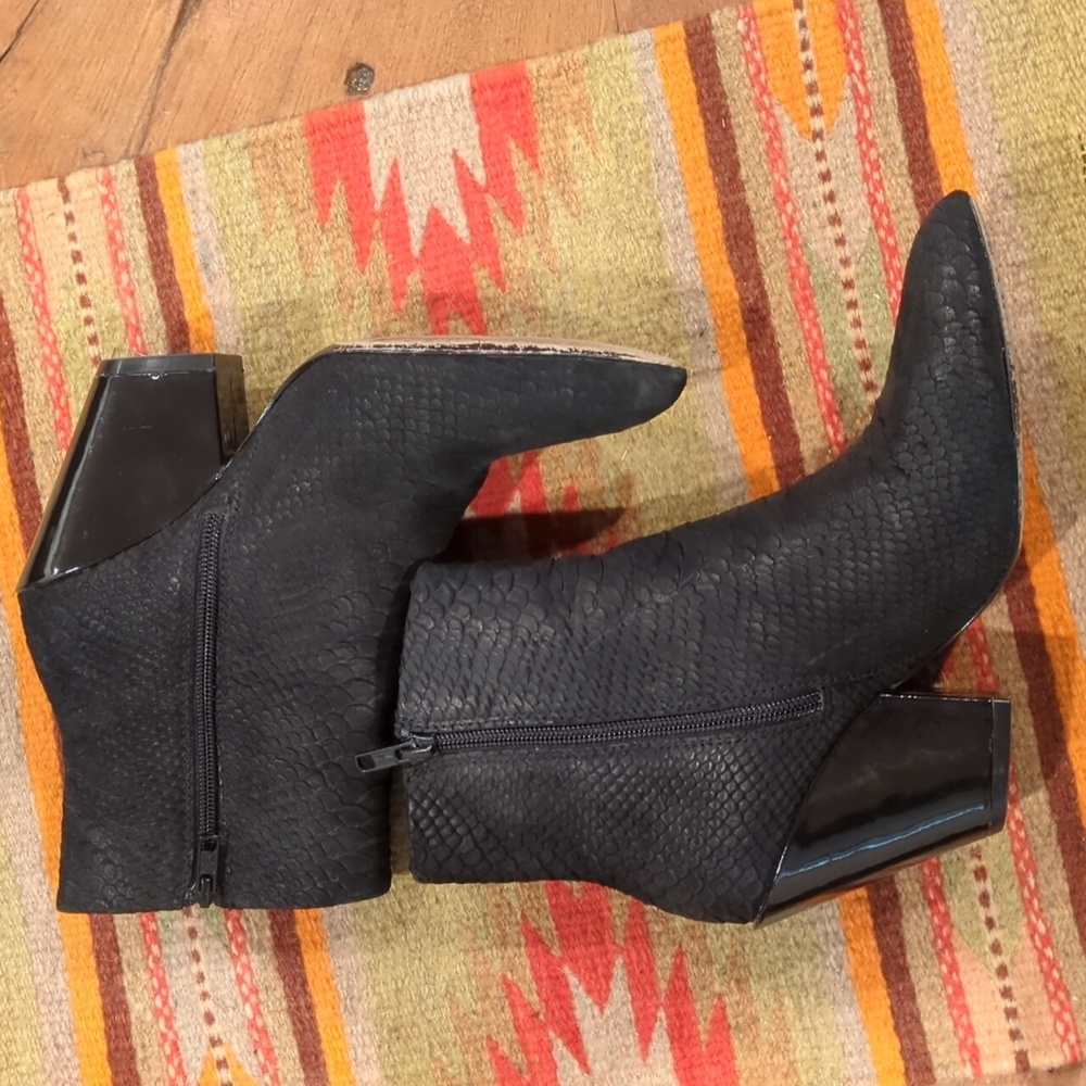 Black Leather Python Snakeskin Ash Elektra Western Boots - Women's Size 38